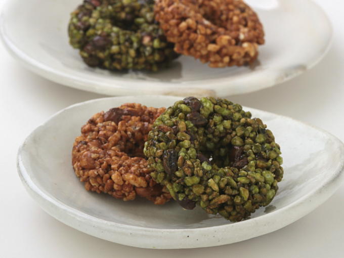 [Limited] New Look! Rice OKOSHI (Matcha / Brown Sugar)